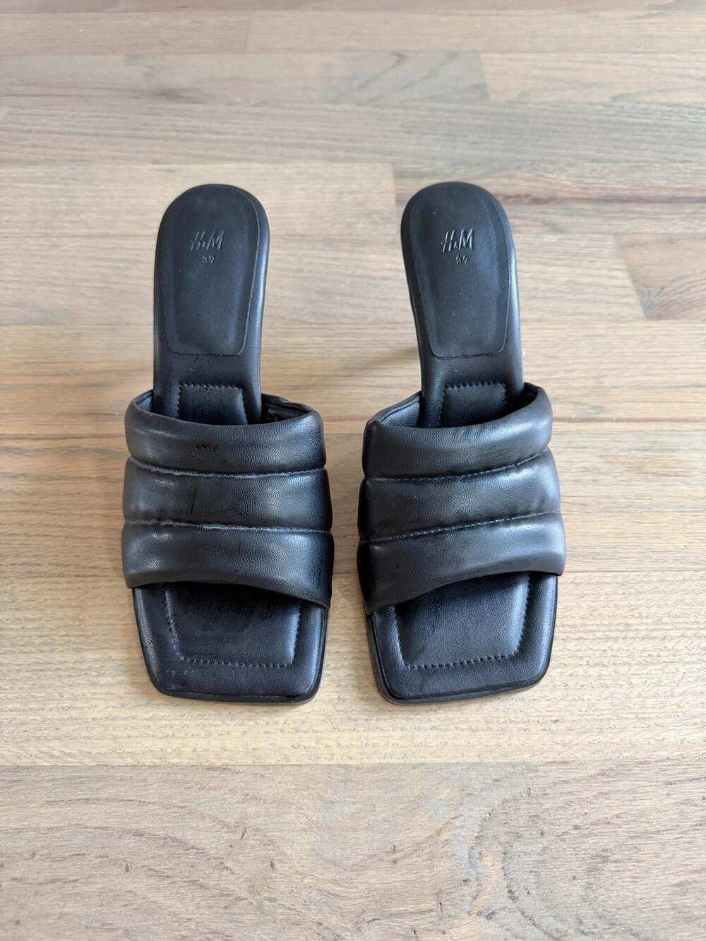 H&M Black Quilted Square-Toe Kitten Heel Mules